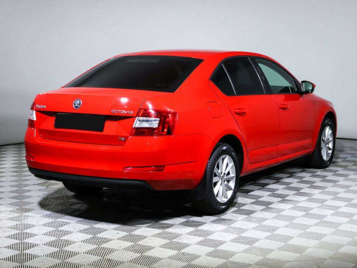 Skoda Octavia с пробегом — 2013 год. Фото: #3