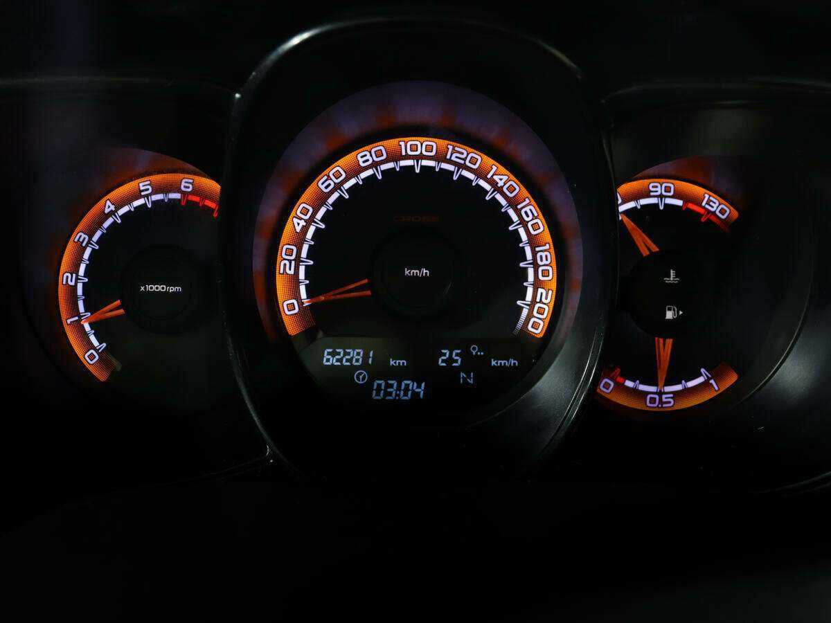 Lada (ВАЗ) Vesta с пробегом — 2019 год. Фото: #10