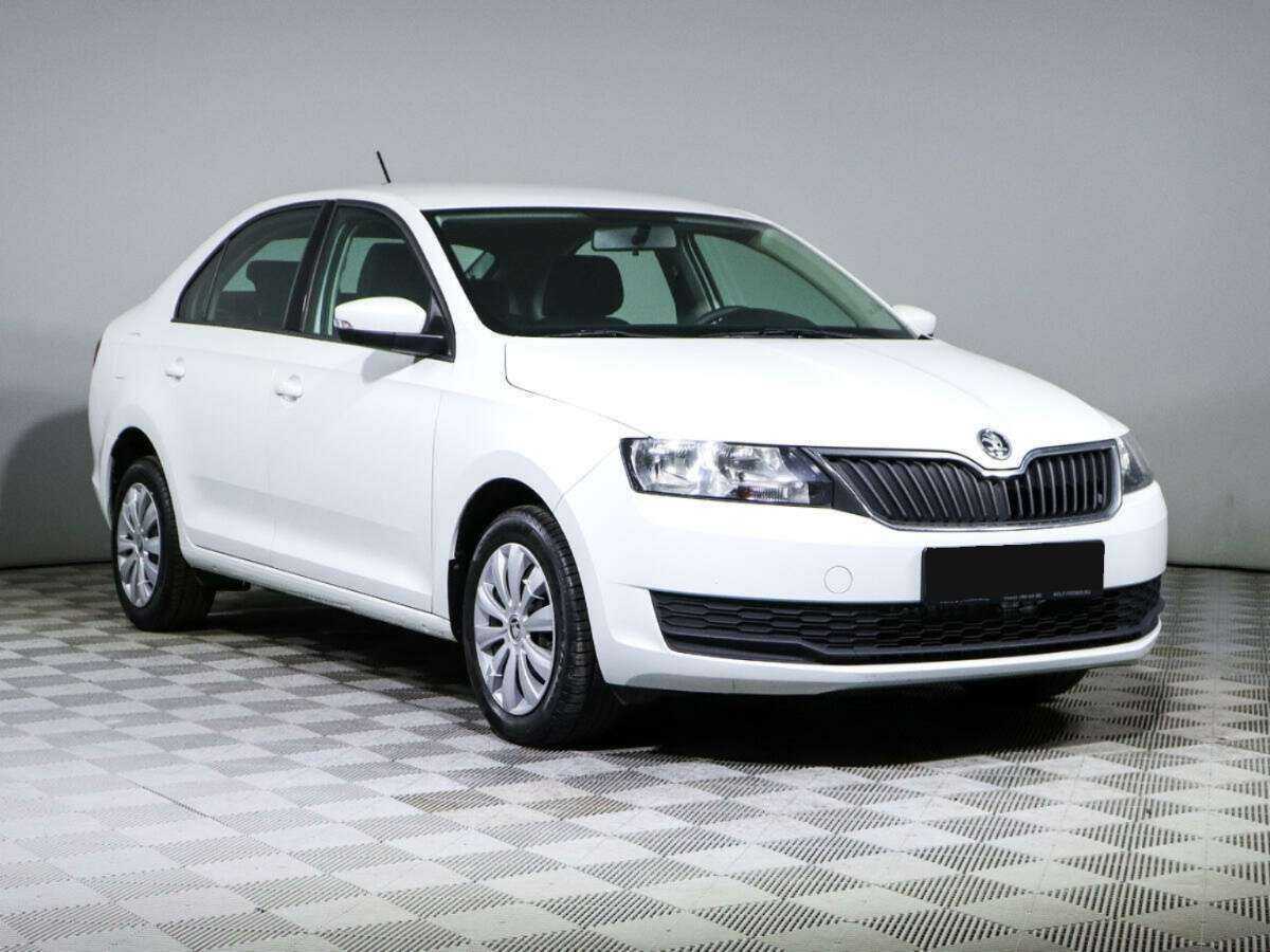 Skoda Rapid с пробегом — 2018 год. Фото: #2