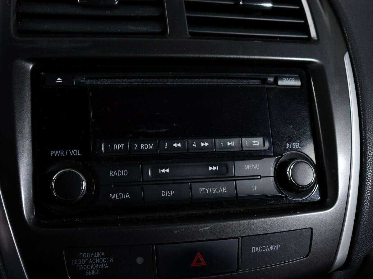 Mitsubishi ASX с пробегом — 2012 год. Фото: #17