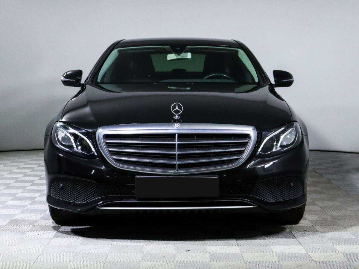 Mercedes-Benz E-Класс с пробегом — 2016 год. Фото: #1