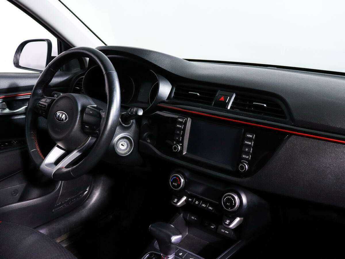 Kia Rio с пробегом — 2019 год. Фото: #6