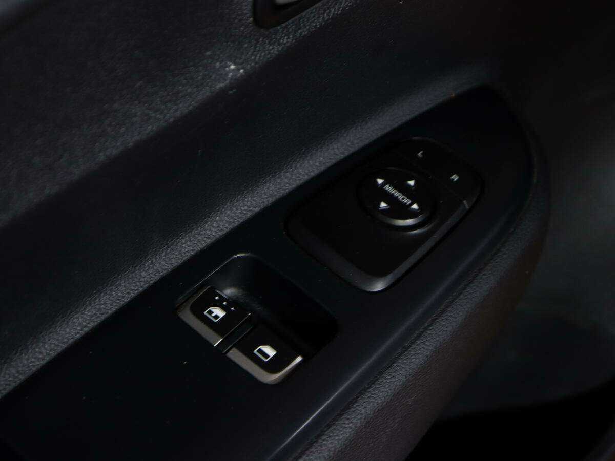 Kia Rio с пробегом — 2017 год. Фото: #12