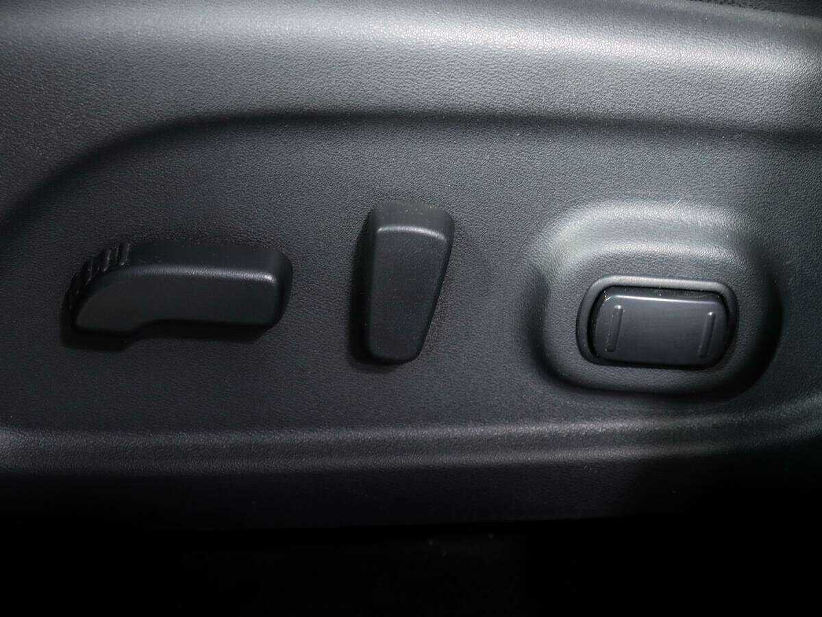 Nissan Pathfinder с пробегом — 2015 год. Фото: #17