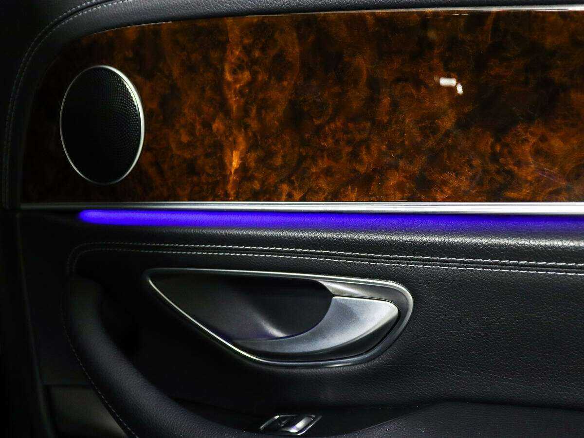 Mercedes-Benz E-Класс с пробегом — 2016 год. Фото: #15