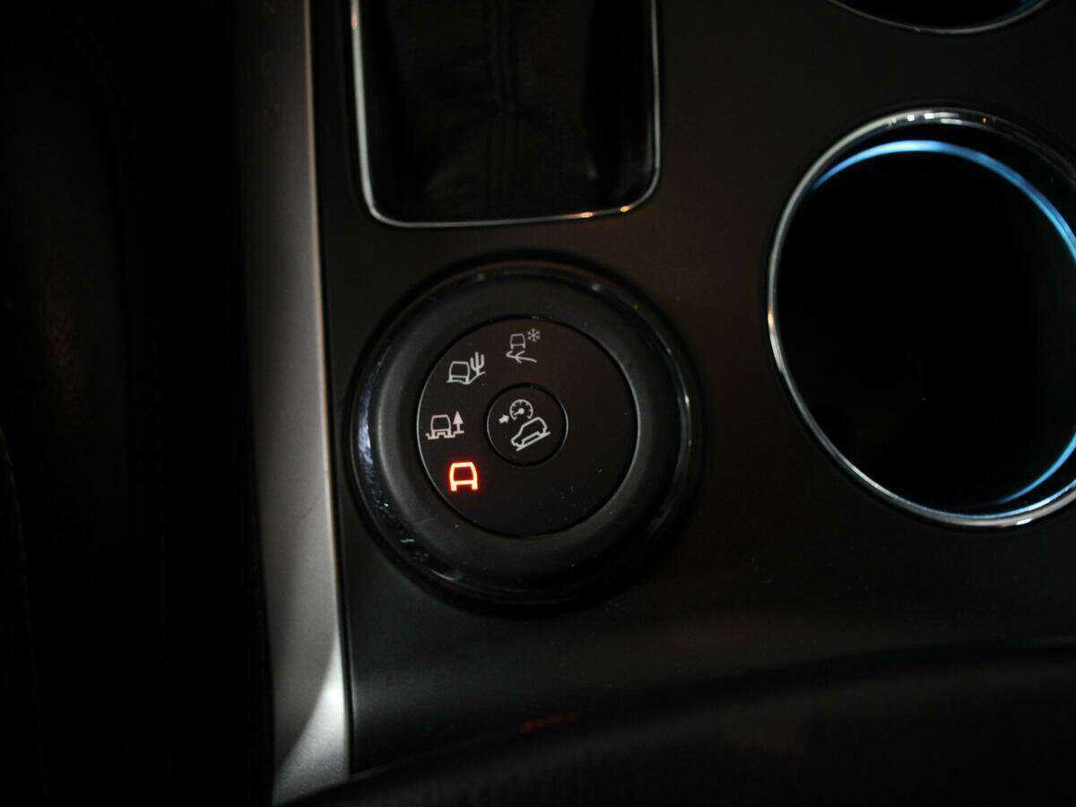 Ford Explorer с пробегом — 2013 год. Фото: #24