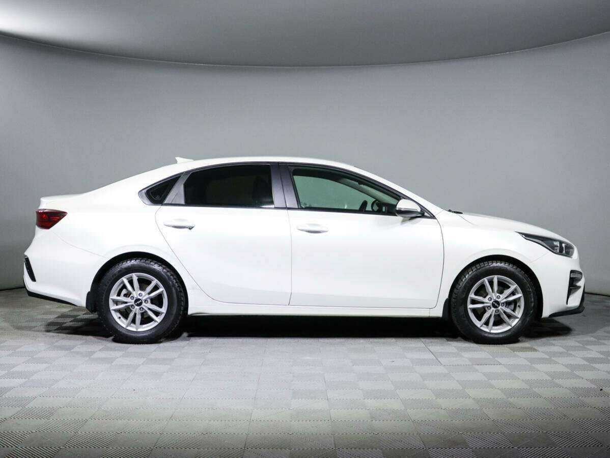 Kia Cerato с пробегом — 2019 год. Фото: #3