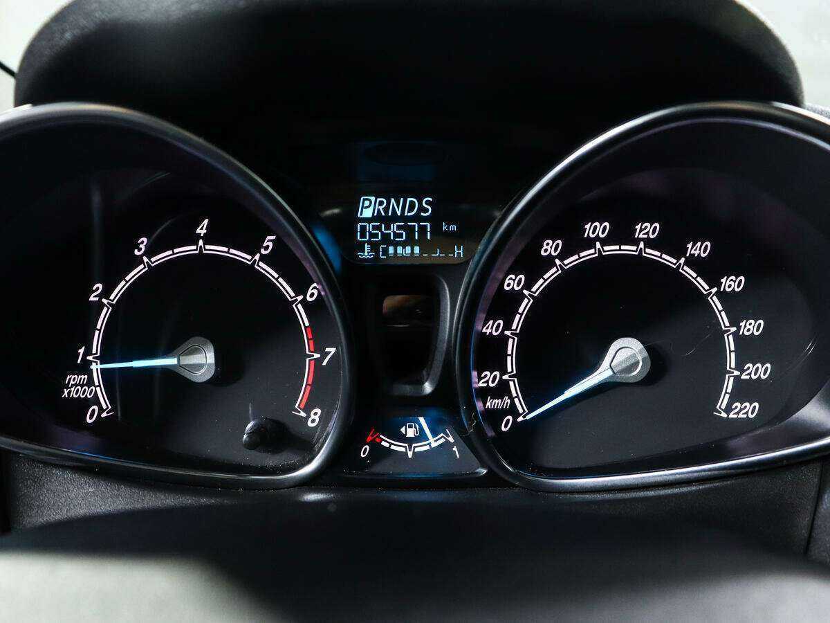 Ford Fiesta с пробегом — 2017 год. Фото: #10