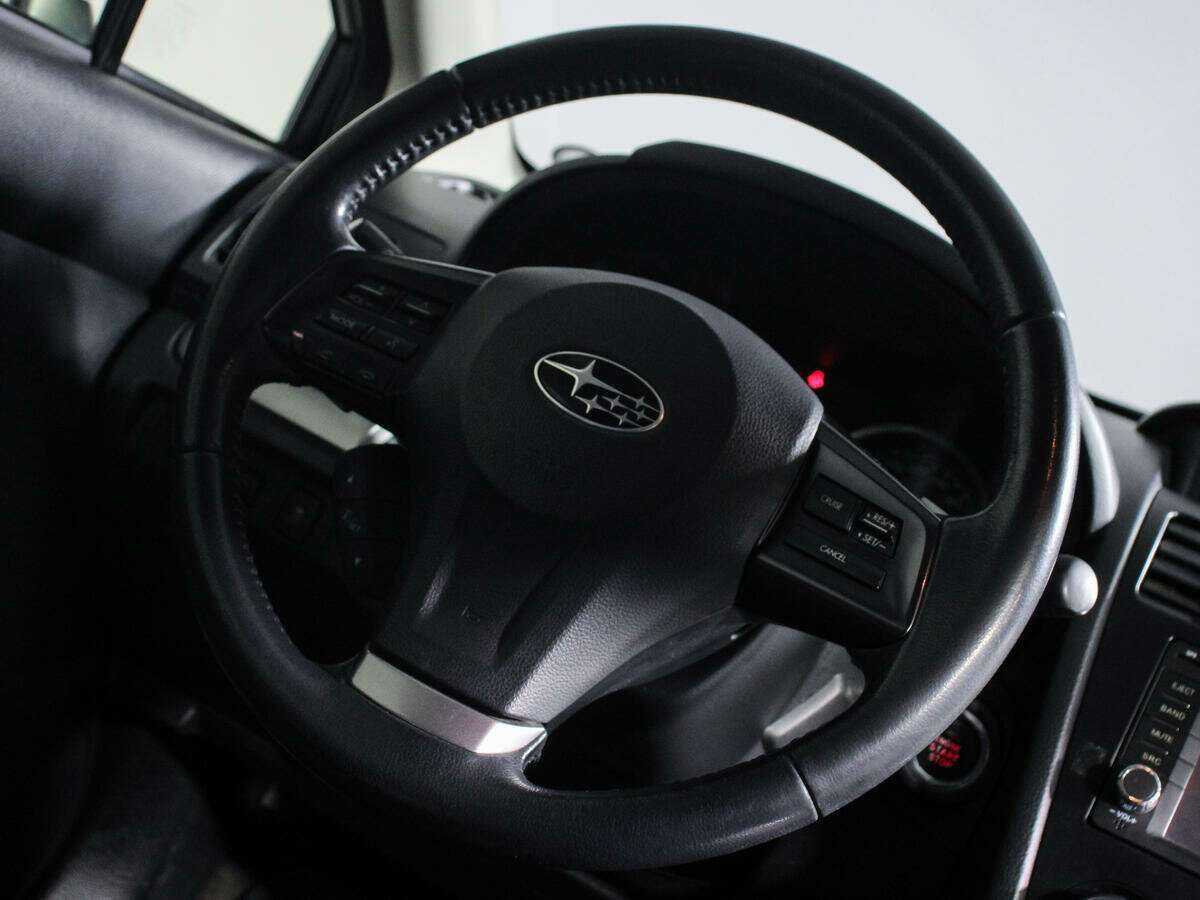 Subaru XV с пробегом — 2012 год. Фото: #19