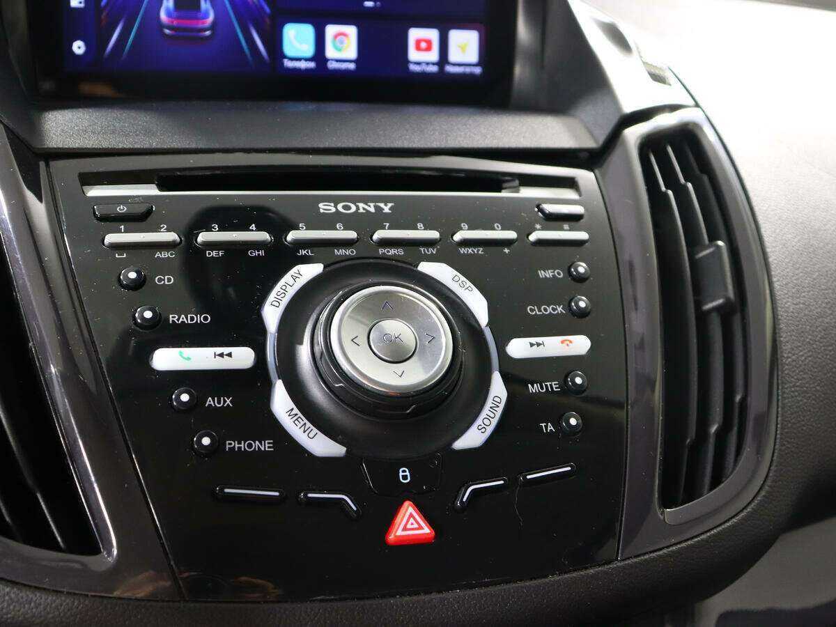 Ford Kuga с пробегом — 2015 год. Фото: #17