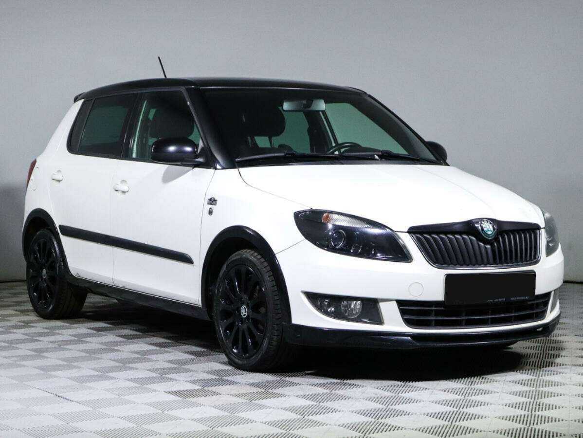 Skoda Fabia с пробегом — 2012 год. Фото: #2