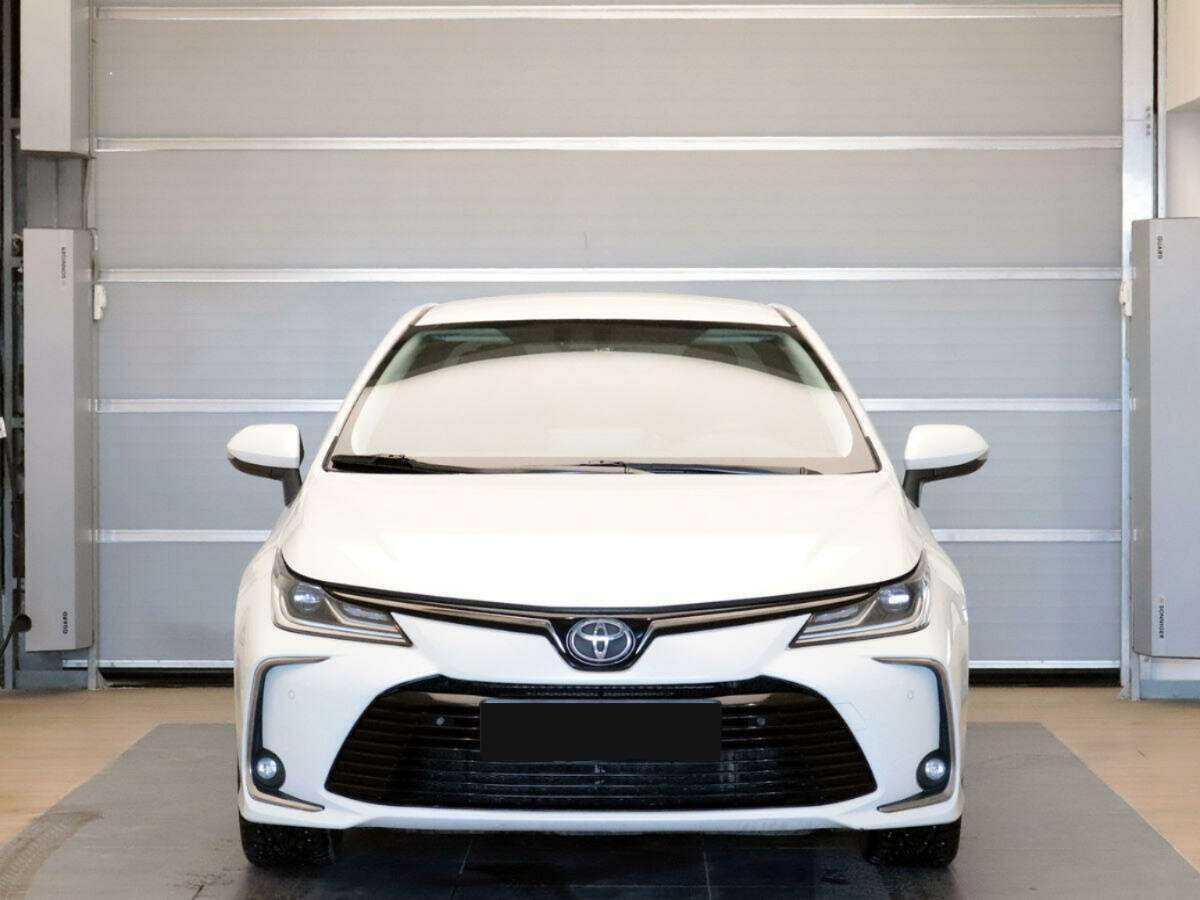 Toyota Corolla с пробегом — 2019 год. Фото: #1