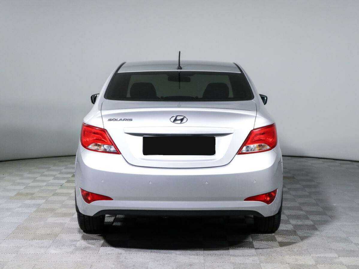 Hyundai Solaris с пробегом — 2016 год. Фото: #4