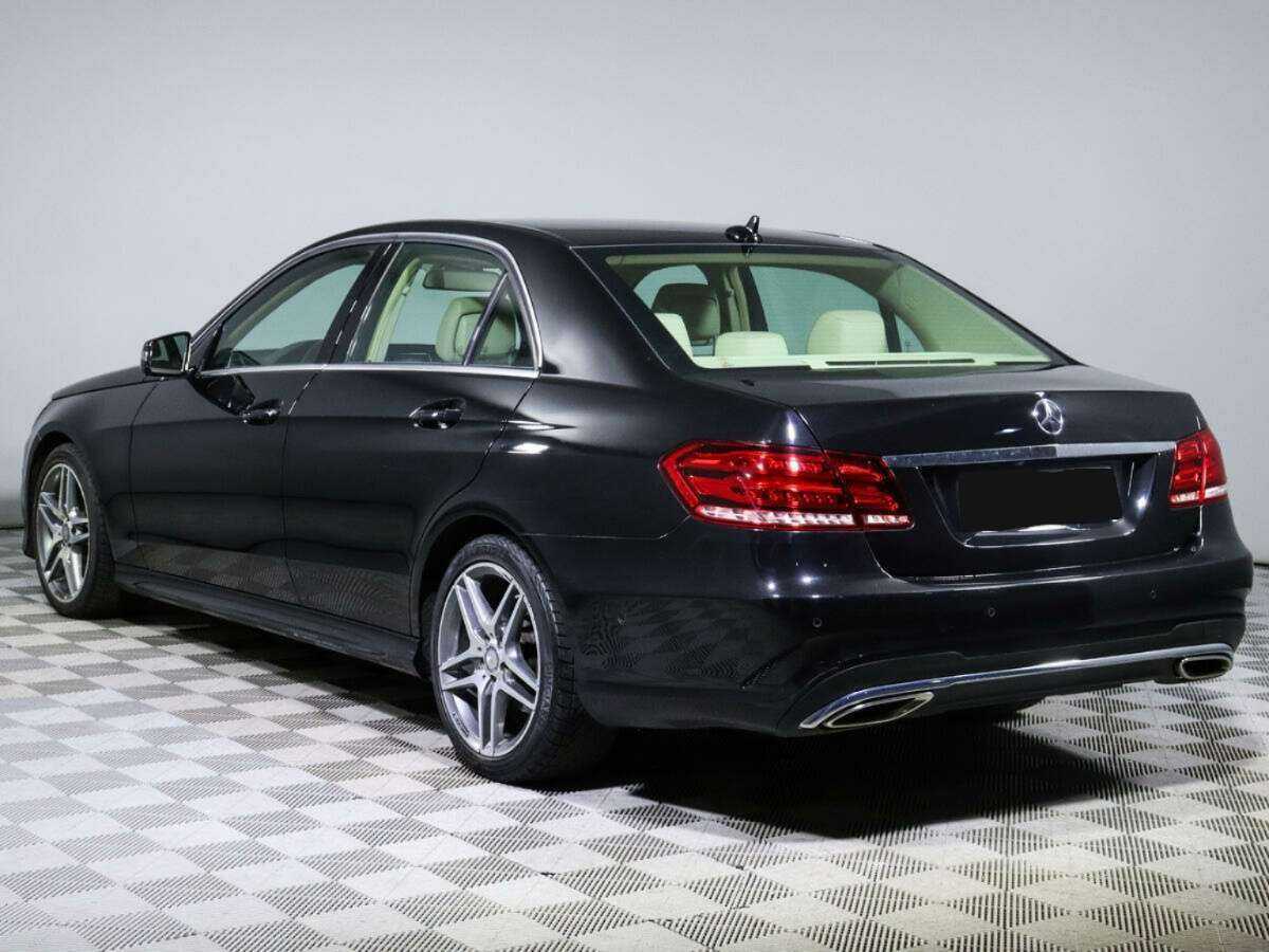 Mercedes-Benz E-Класс с пробегом — 2015 год. Фото: #5
