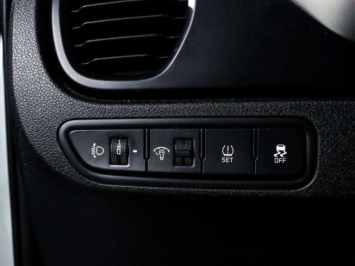 Kia Rio с пробегом — 2021 год. Фото: #16