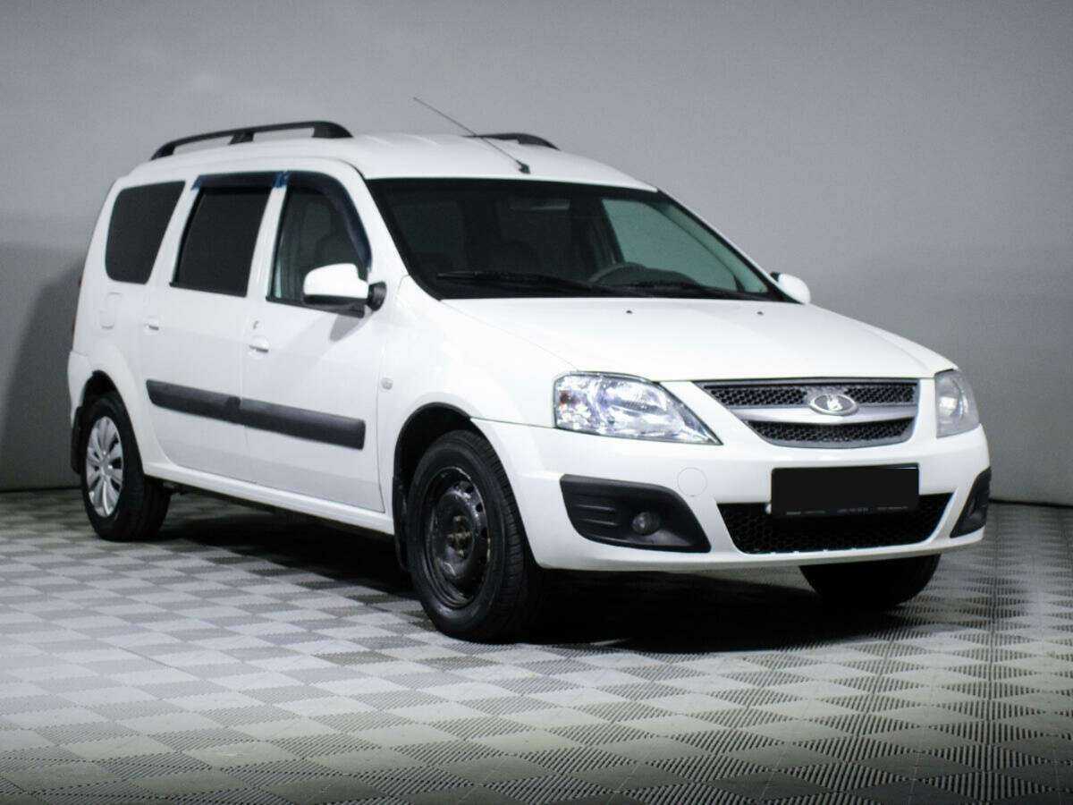 Lada (ВАЗ) Largus с пробегом — 2017 год. Фото: #2