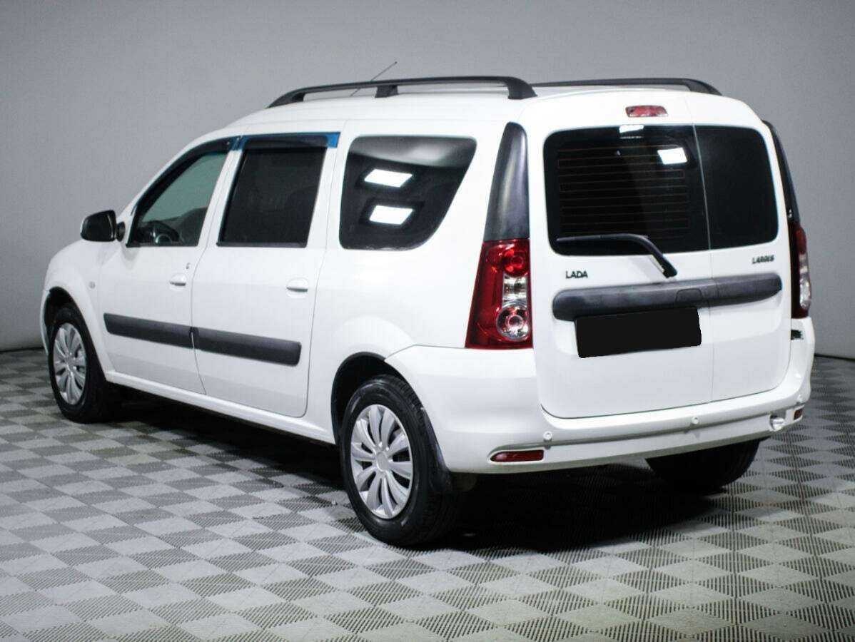 Lada (ВАЗ) Largus с пробегом — 2017 год. Фото: #6