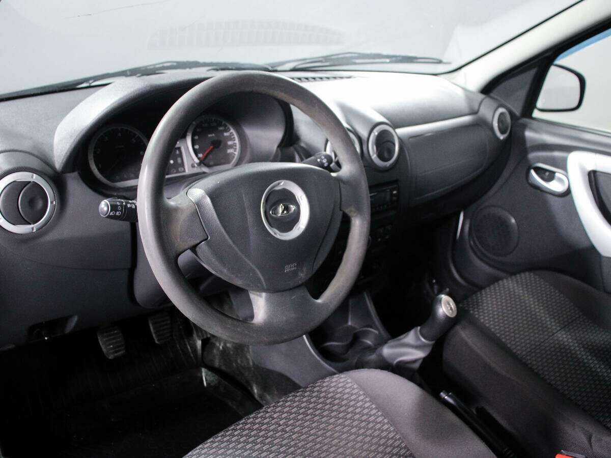 Lada (ВАЗ) Largus с пробегом — 2017 год. Фото: #13