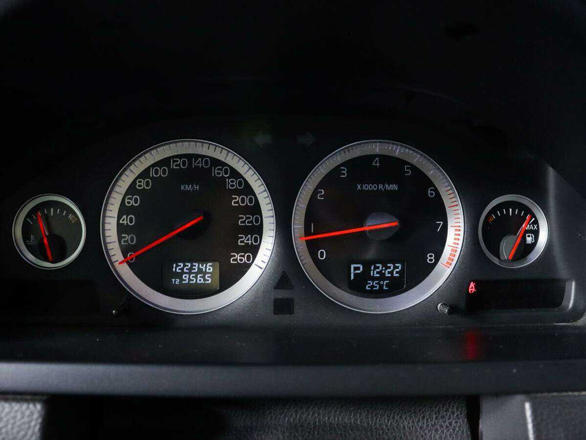 Volvo XC90 с пробегом — 2012 год. Фото: #7