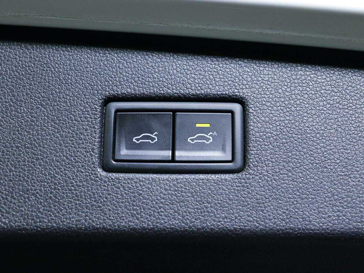 Volkswagen Tiguan с пробегом — 2019 год. Фото: #11