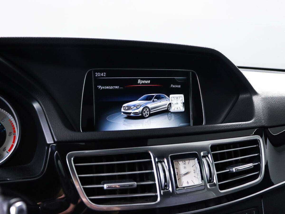 Mercedes-Benz E-Класс с пробегом — 2015 год. Фото: #14