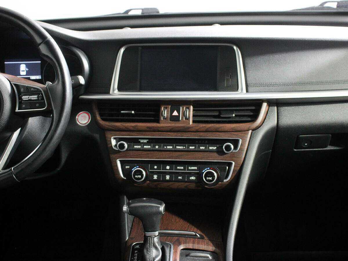 Kia Optima с пробегом — 2018 год. Фото: #11