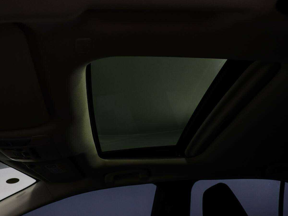 Toyota Corolla с пробегом — 2022 год. Фото: #20