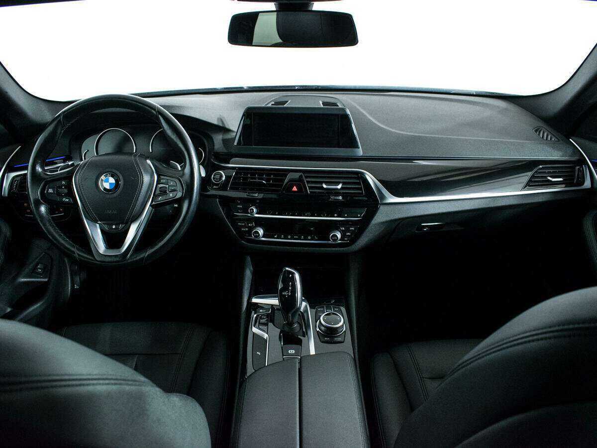 BMW 5 серии с пробегом — 2018 год. Фото: #9