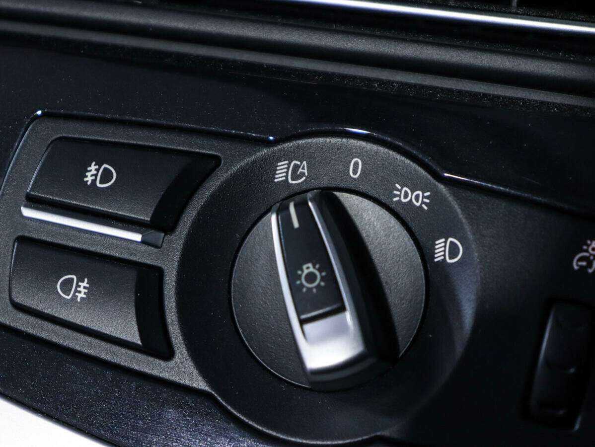 BMW 5 серии с пробегом — 2013 год. Фото: #14