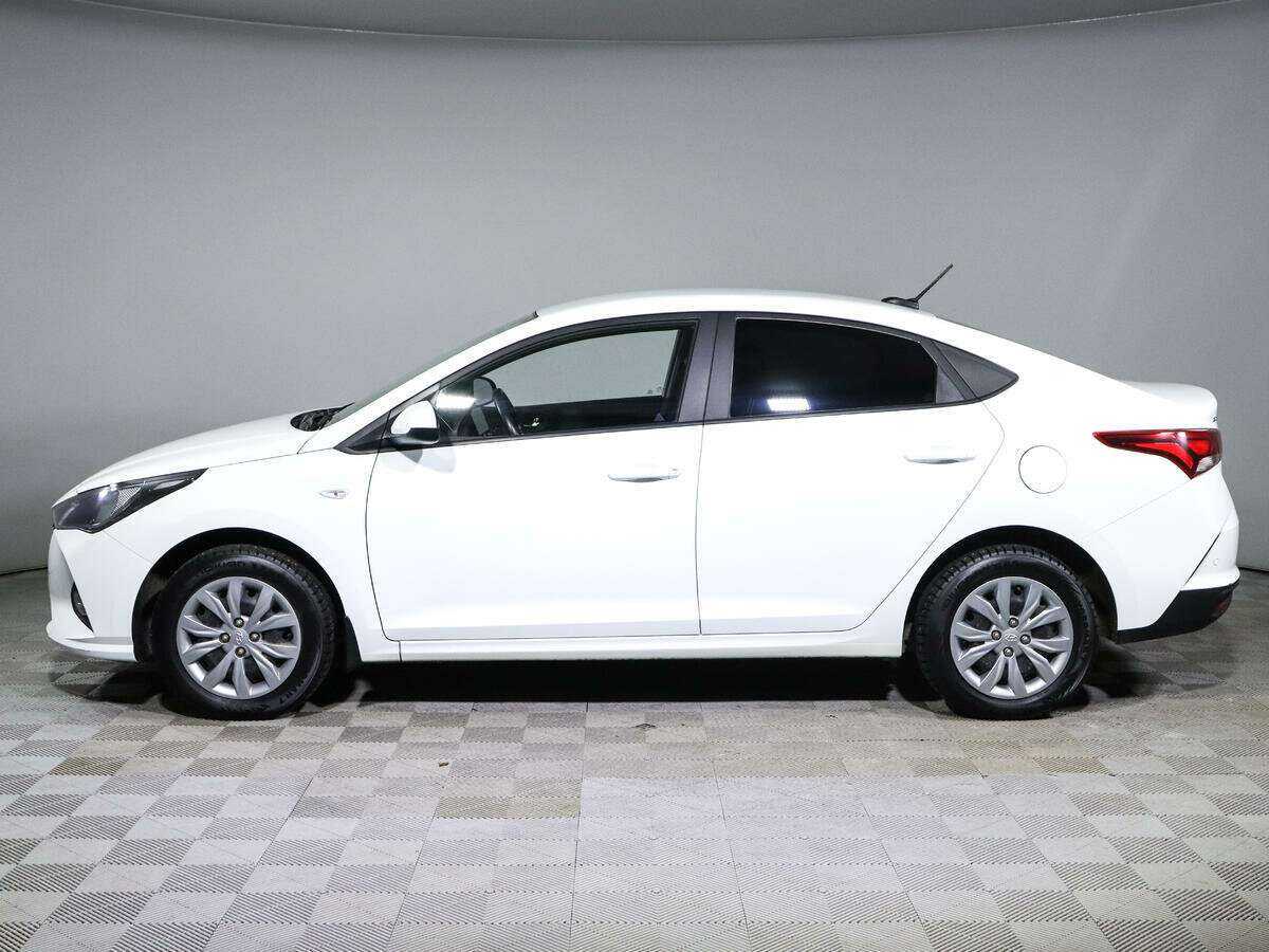 Hyundai Solaris с пробегом — 2020 год. Фото: #6