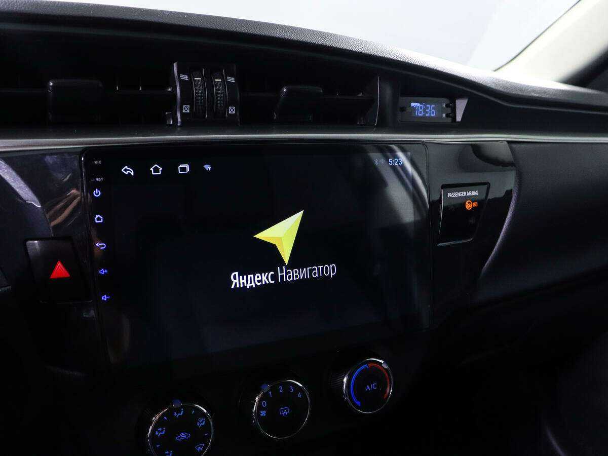 Toyota Corolla с пробегом — 2013 год. Фото: #11