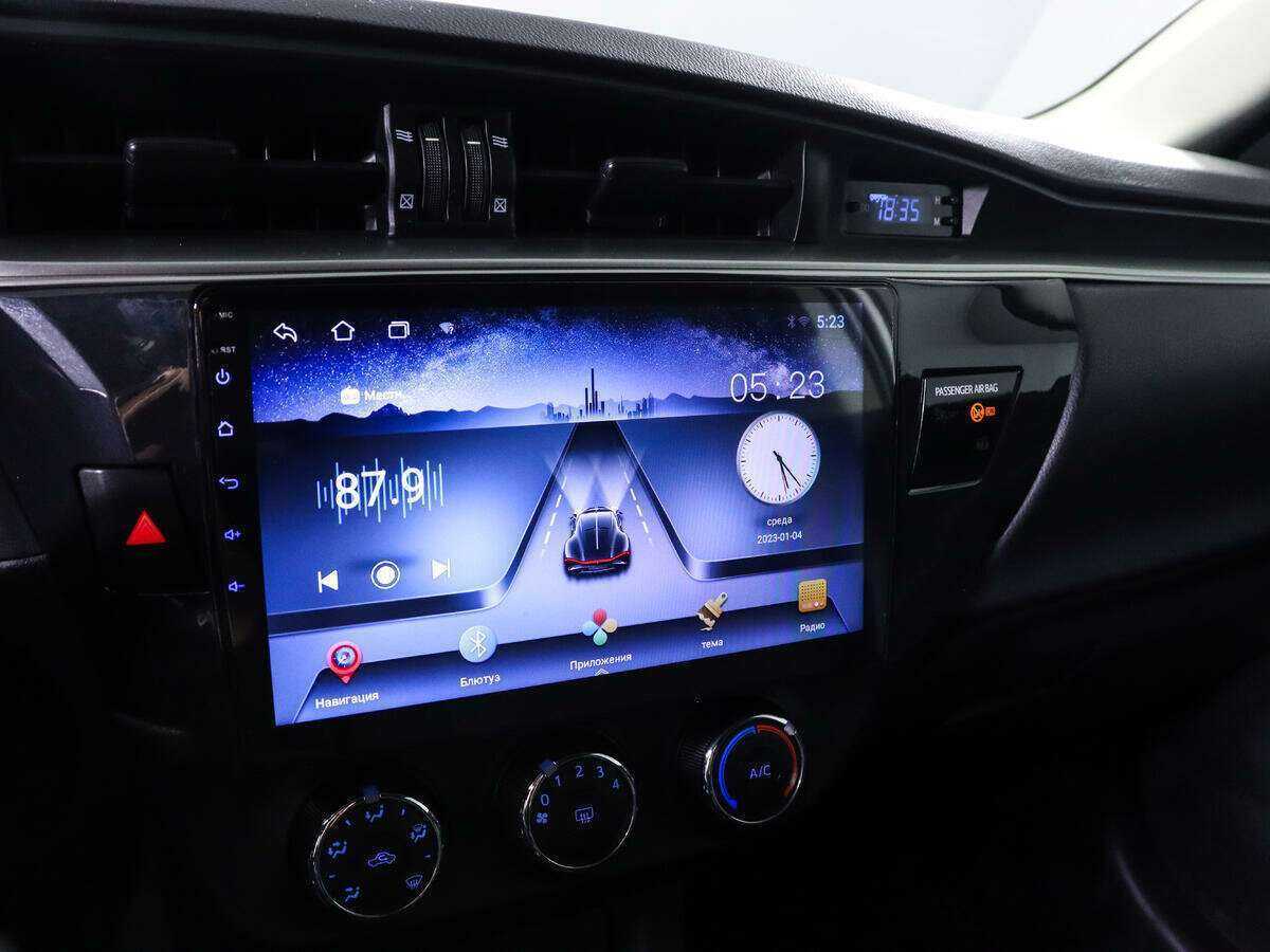 Toyota Corolla с пробегом — 2013 год. Фото: #14