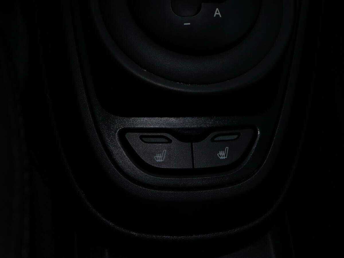 Lada (ВАЗ) Vesta с пробегом — 2019 год. Фото: #17