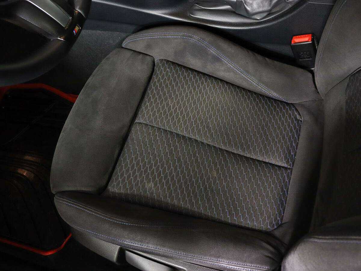 BMW 3 серии с пробегом — 2016 год. Фото: #15