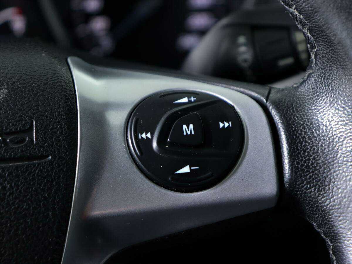 Ford Focus с пробегом — 2012 год. Фото: #15