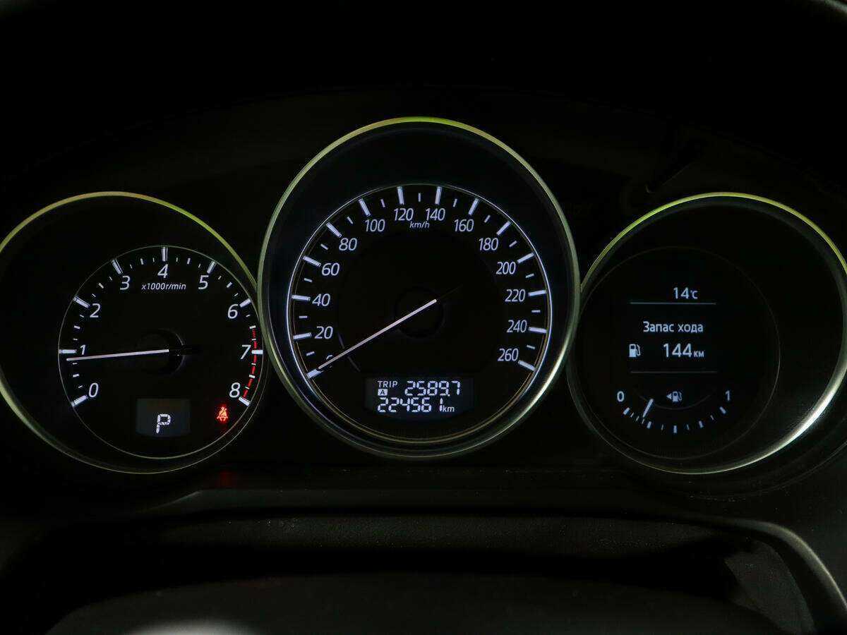 Mazda 6 с пробегом — 2016 год. Фото: #8