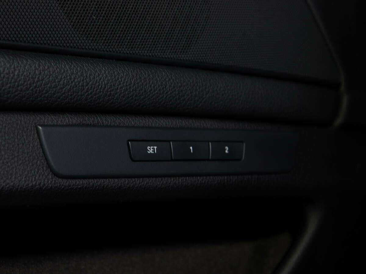 BMW 5 серии с пробегом — 2015 год. Фото: #13