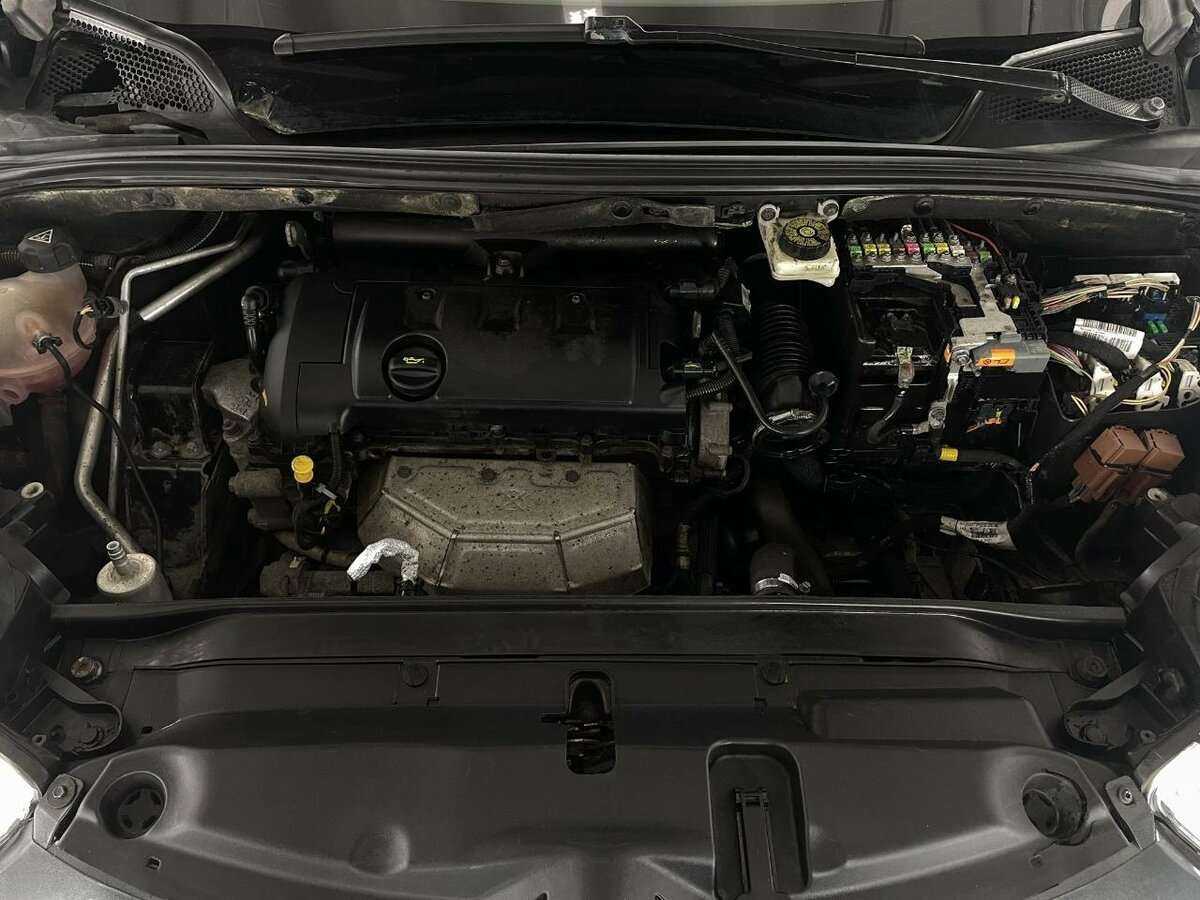 Citroen C4 с пробегом — 2015 год. Фото: #14