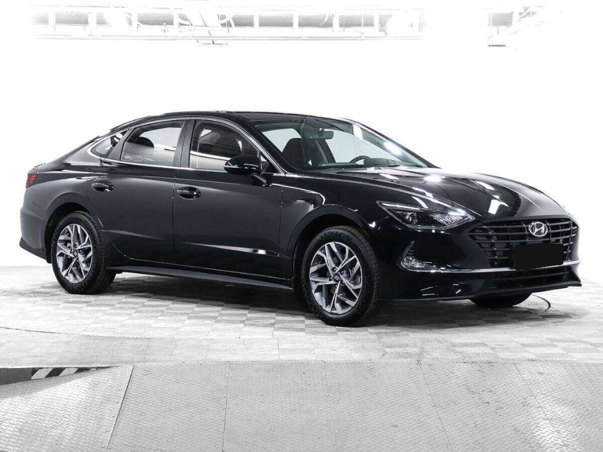 Hyundai Sonata с пробегом — 2023 год. Фото: #2