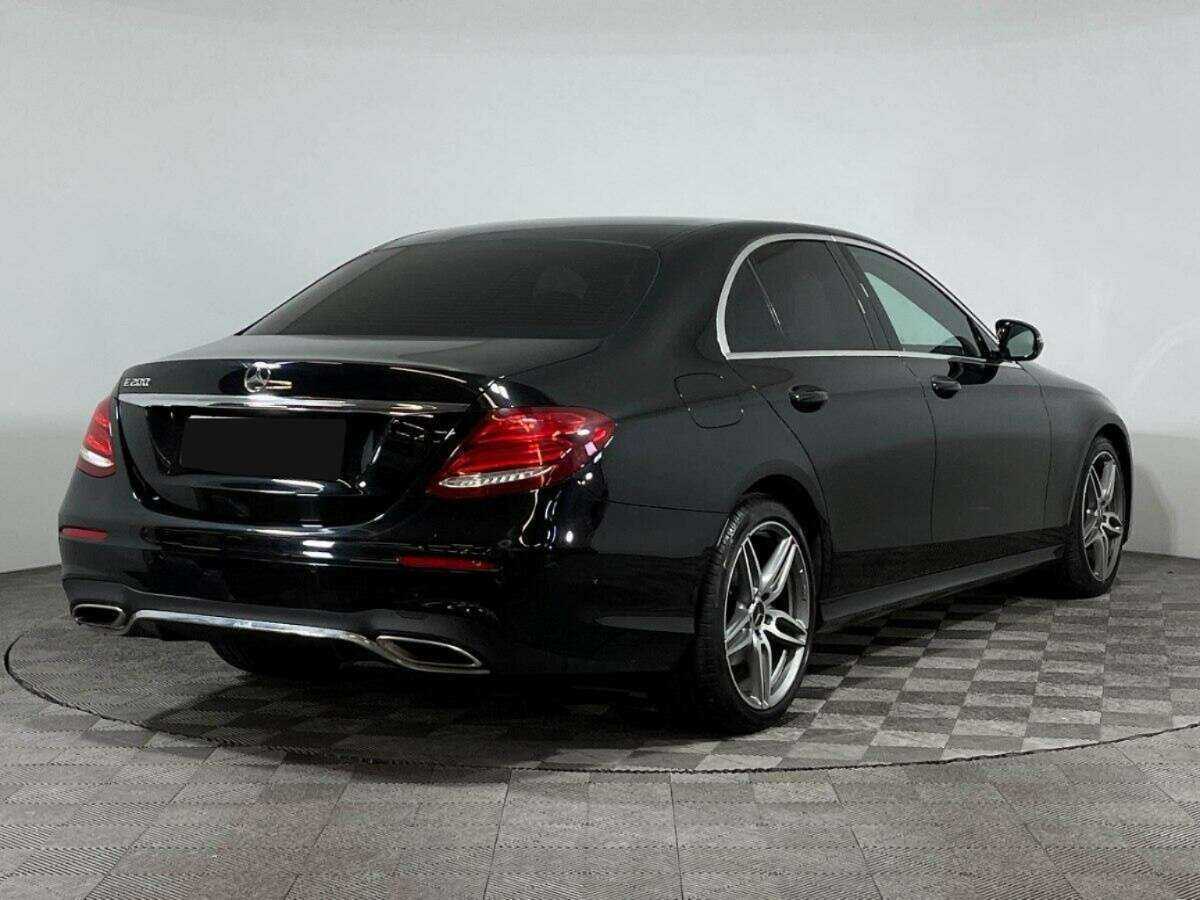 Mercedes-Benz E-Класс с пробегом — 2016 год. Фото: #3