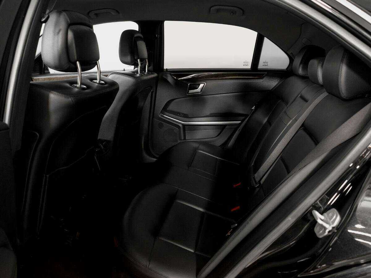 Mercedes-Benz E-Класс с пробегом — 2012 год. Фото: #8