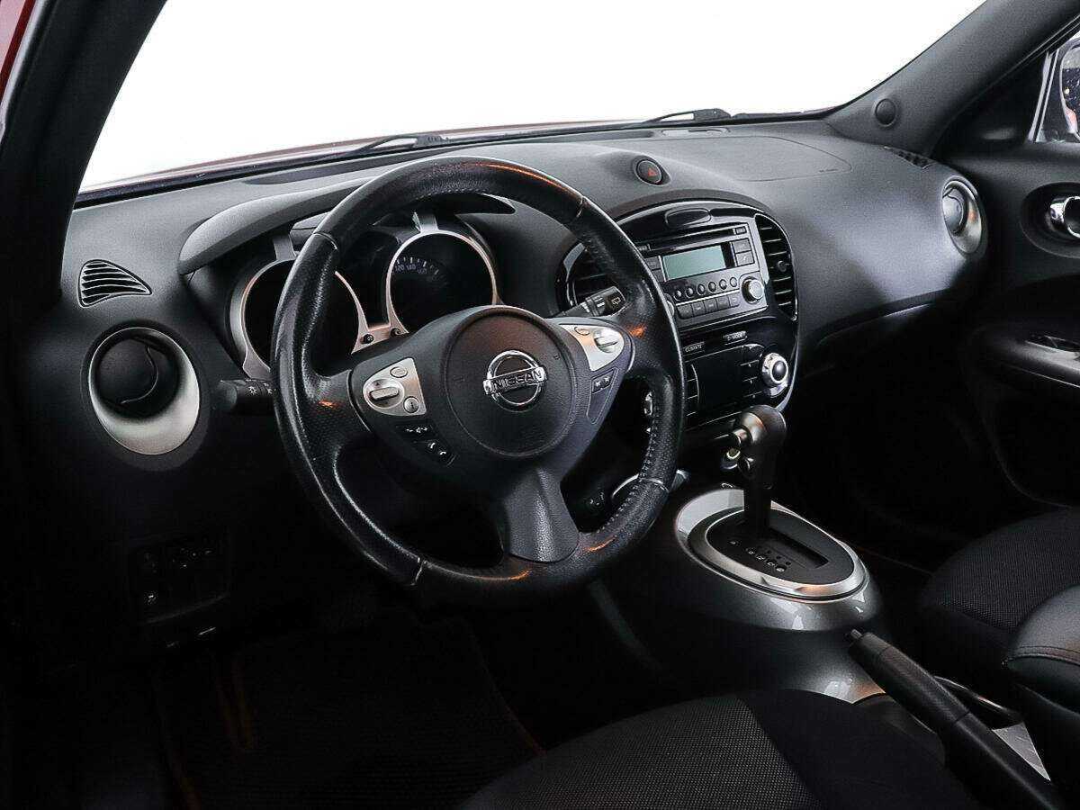 Nissan Juke с пробегом — 2014 год. Фото: #13