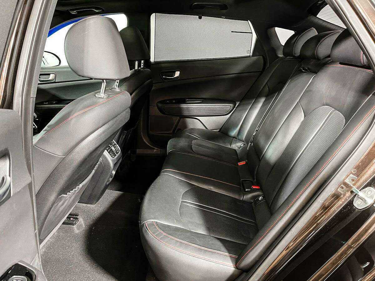 Kia Optima с пробегом — 2016 год. Фото: #9