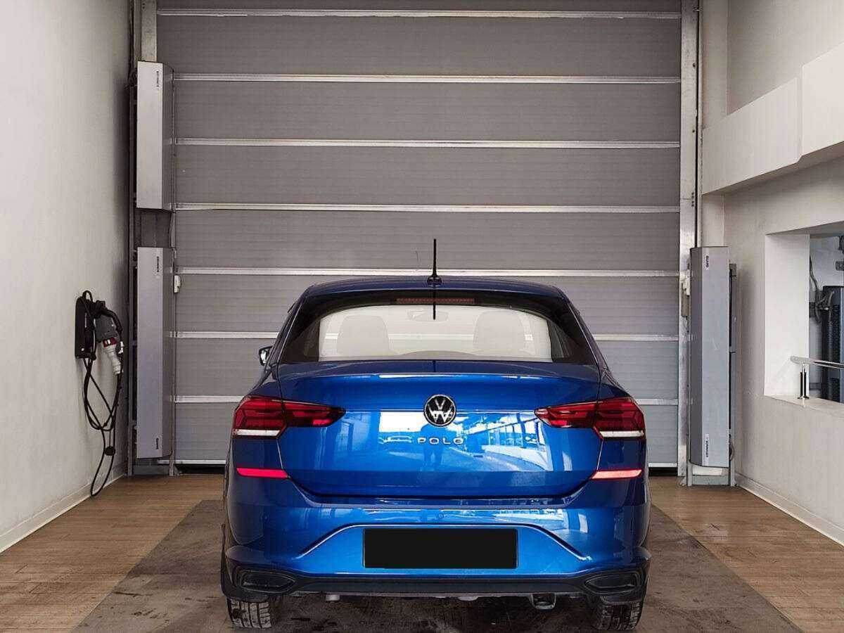 Volkswagen Polo с пробегом — 2021 год. Фото: #4
