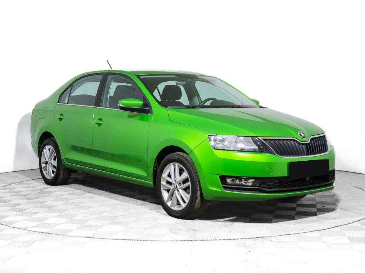 Skoda Rapid с пробегом — 2017 год. Фото: #2