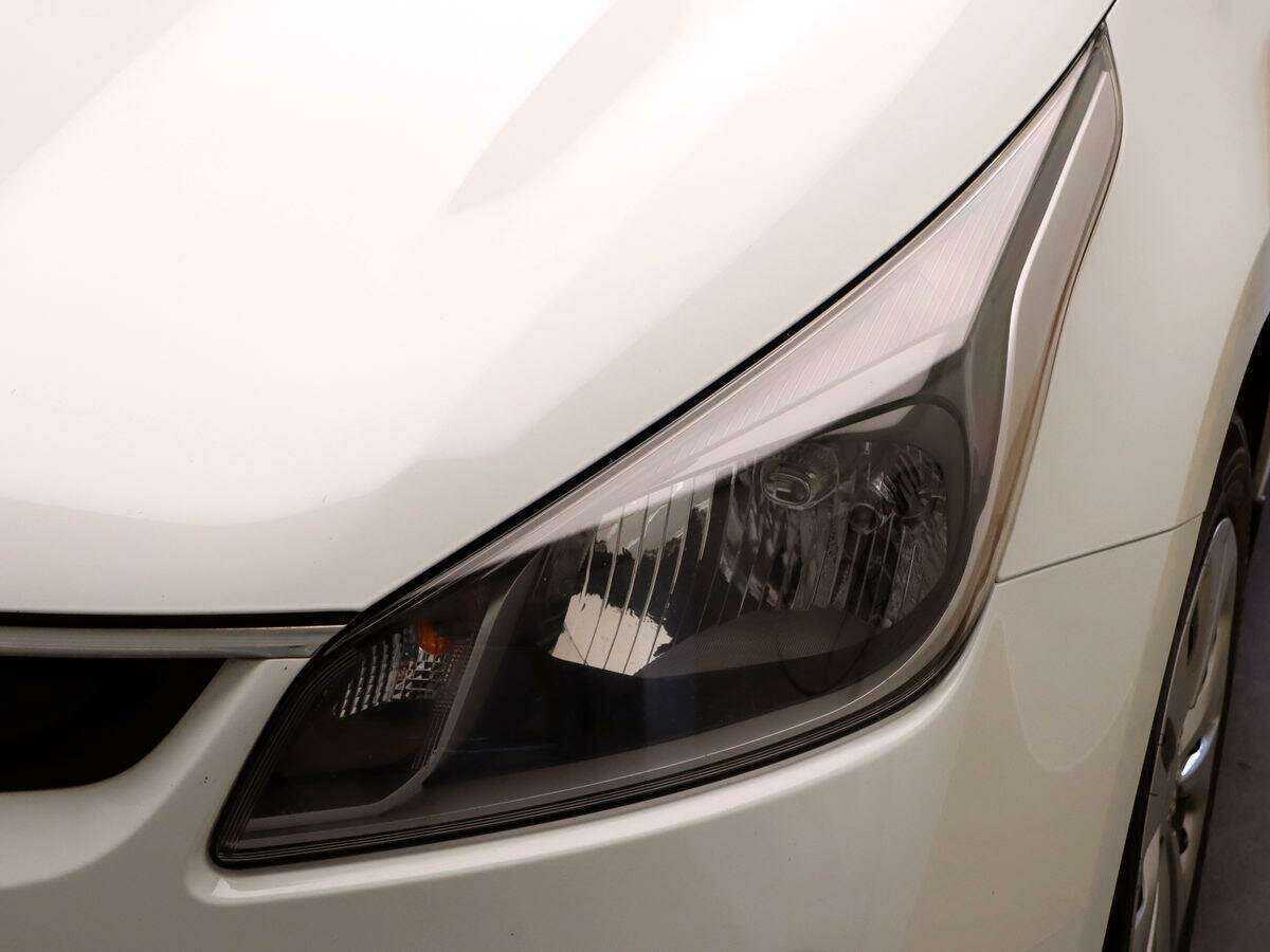 Kia Rio с пробегом — 2018 год. Фото: #20