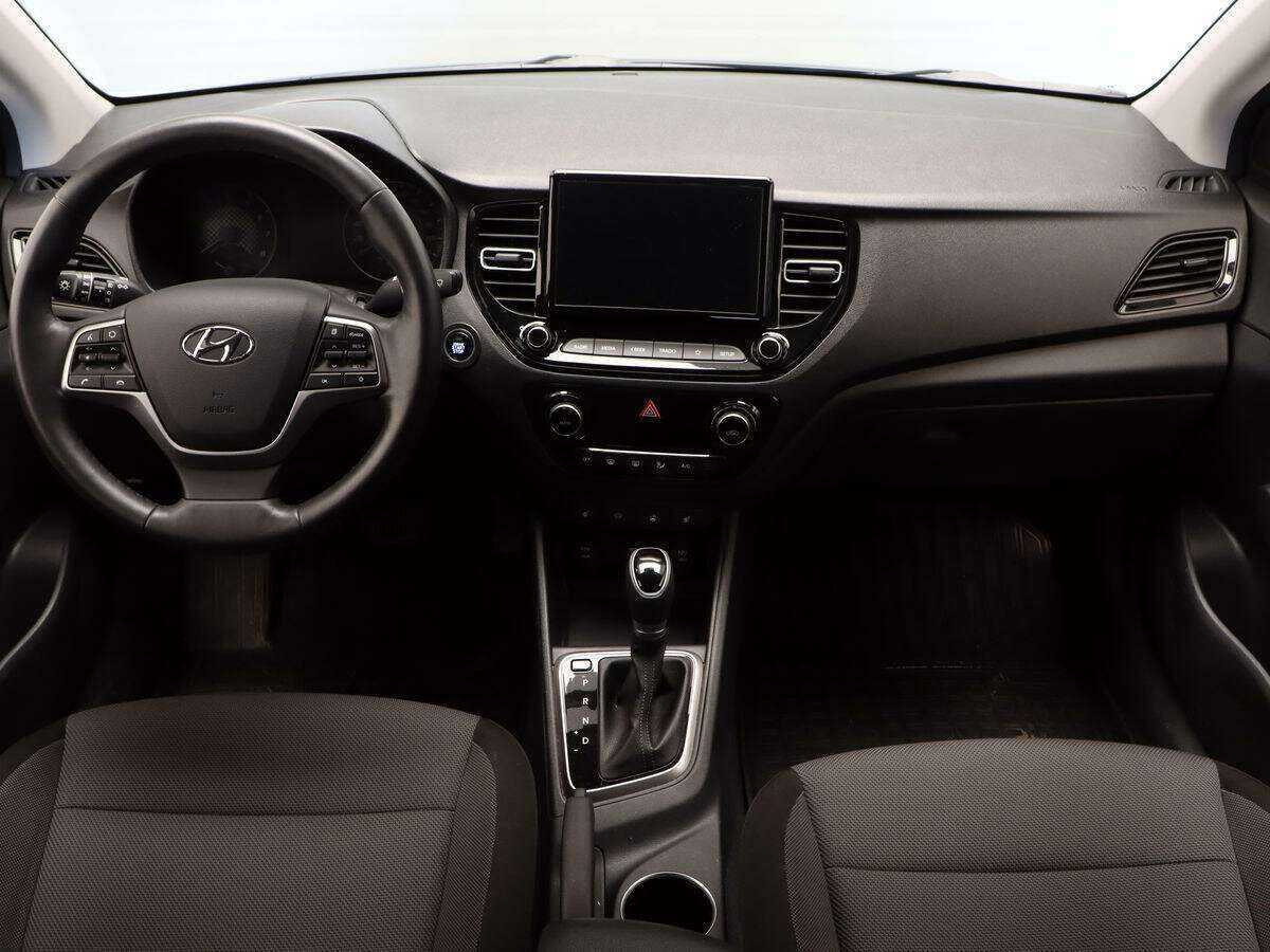 Hyundai Solaris с пробегом — 2020 год. Фото: #7