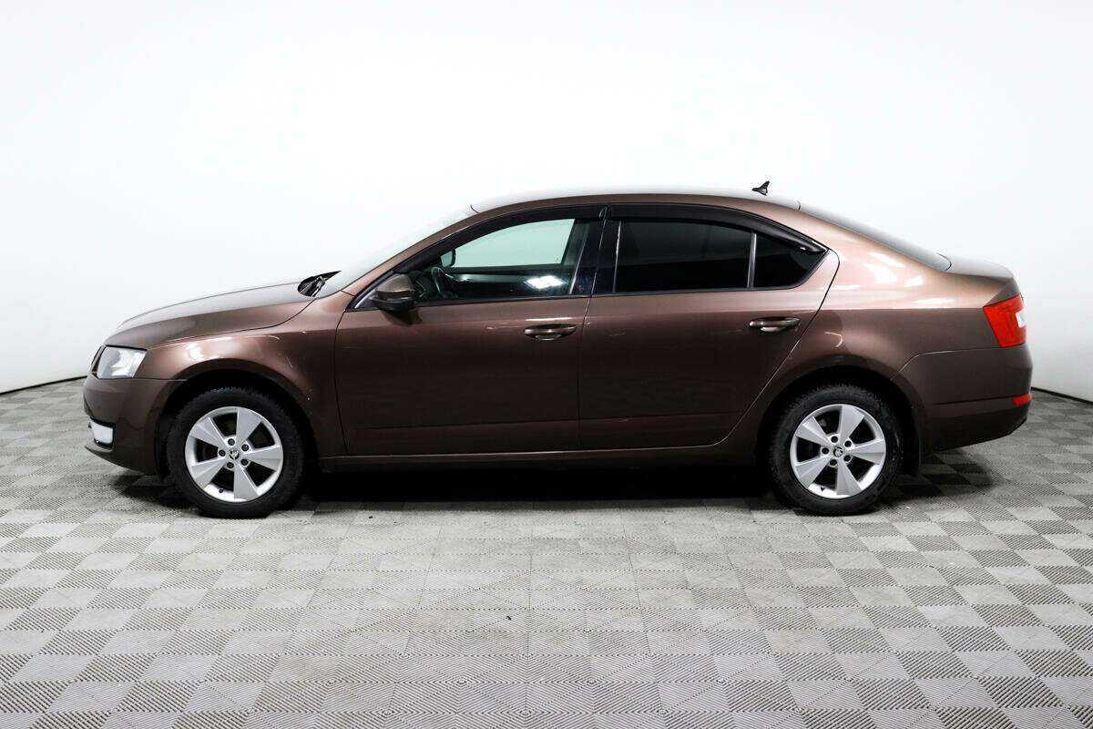 Skoda Octavia с пробегом — 2015 год. Фото: #7