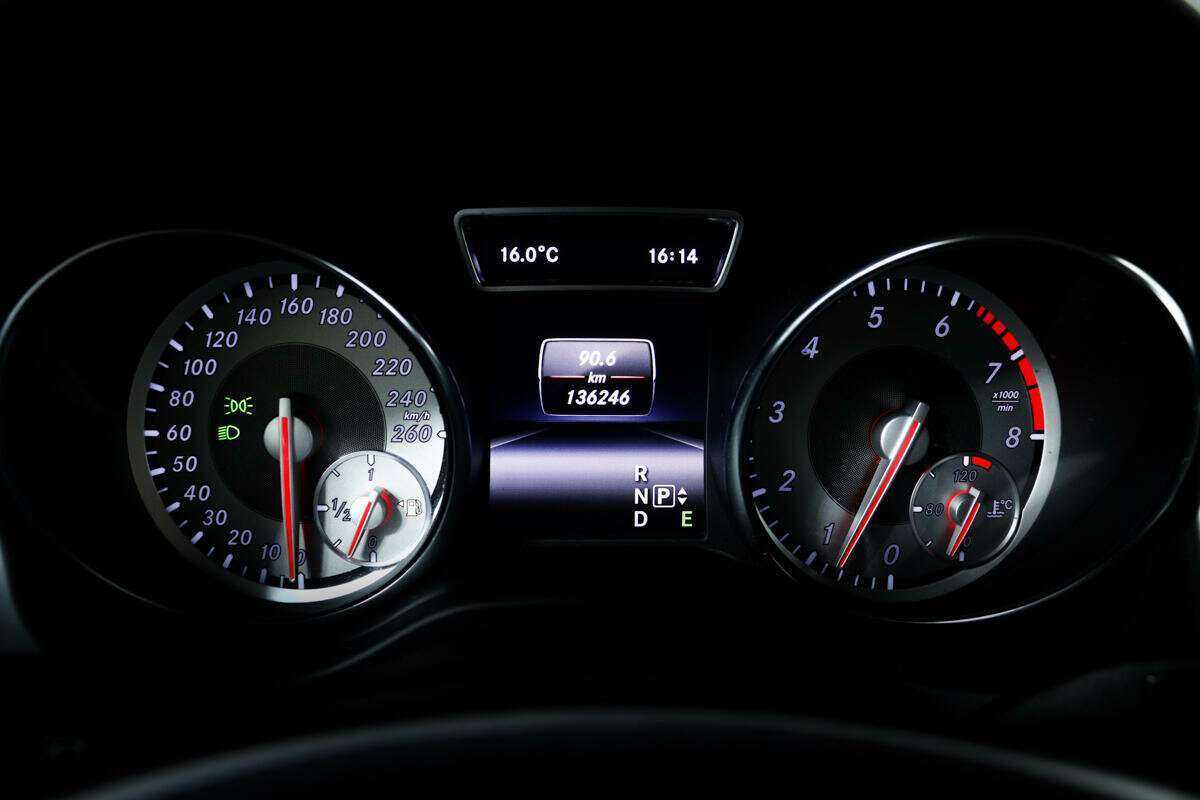 Mercedes-Benz CLA с пробегом — 2015 год. Фото: #8