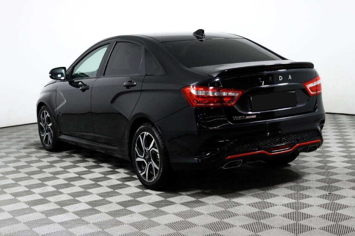 Lada (ВАЗ) Vesta с пробегом — 2022 год. Фото: #6